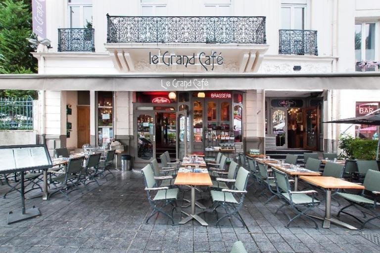 Mensuelle au Grand Café