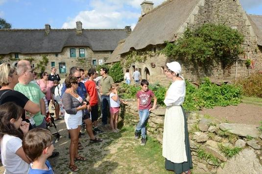 Visite du VILLAGE DE POUL FETAN