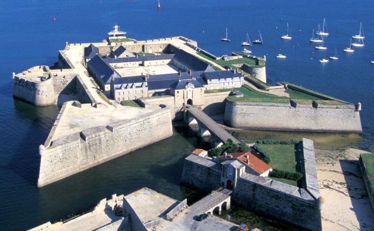 Visite de la CITADELLE de PORT LOUIS et  sa ville