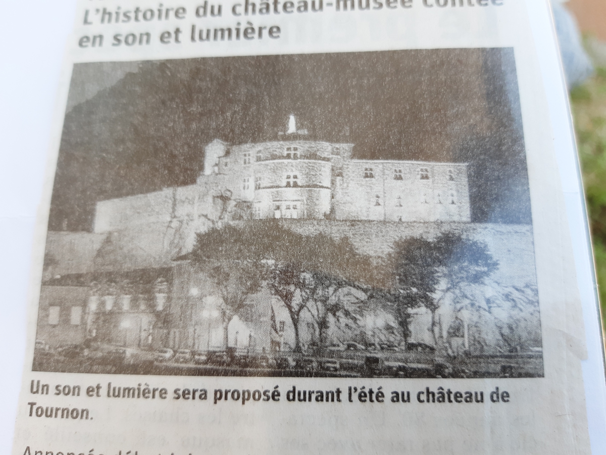 SON ET LUMIÈRE CHATEAU DE TOURNON