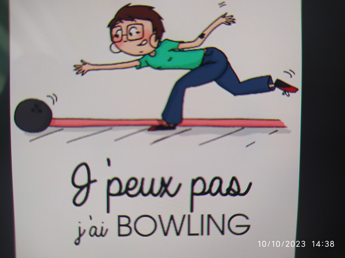 BOWLING