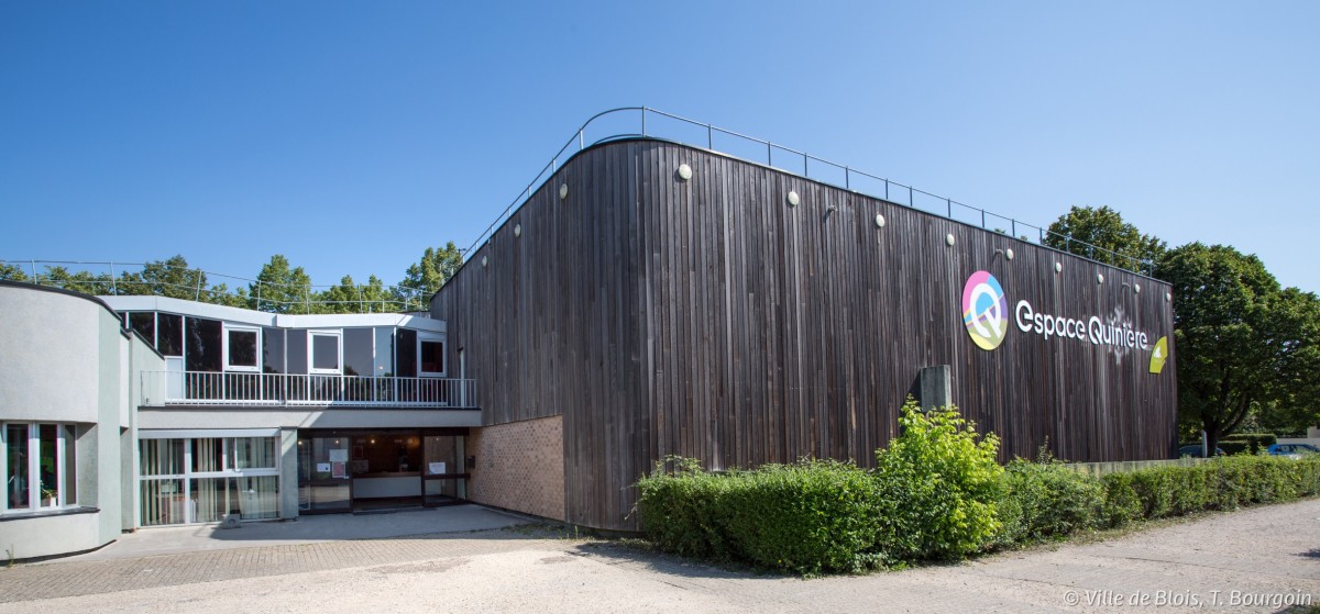 Pièce de théâtre en centre social de la Quinière