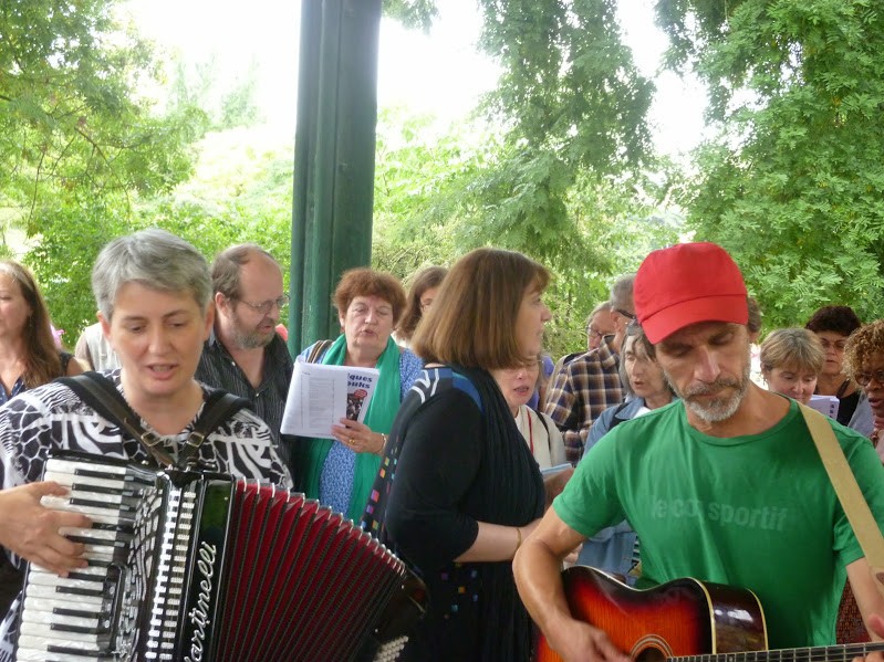 Chanter avec les BACHIQUES BOUZOUKS