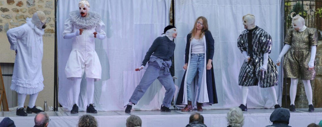 théatre de rue : Molière et ses masques